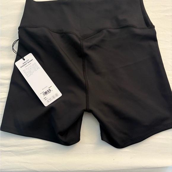 ALO Yoga Black Airlift 5” Bike Shorts Moisture-Wicking Performance - Picture 3 of 4